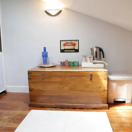 Homestay Con Bano, Cerca De La Playa Sopelana